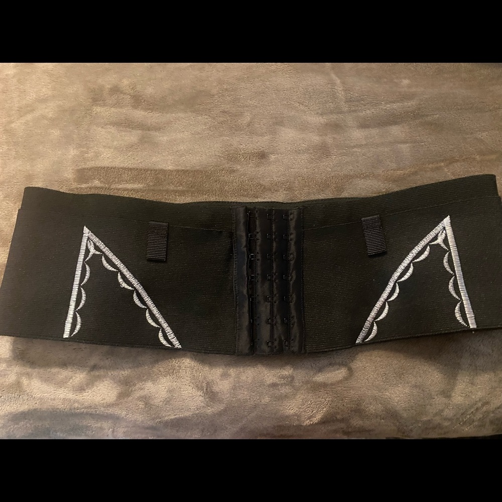 Can Can Concealment Hip Hugger Holster